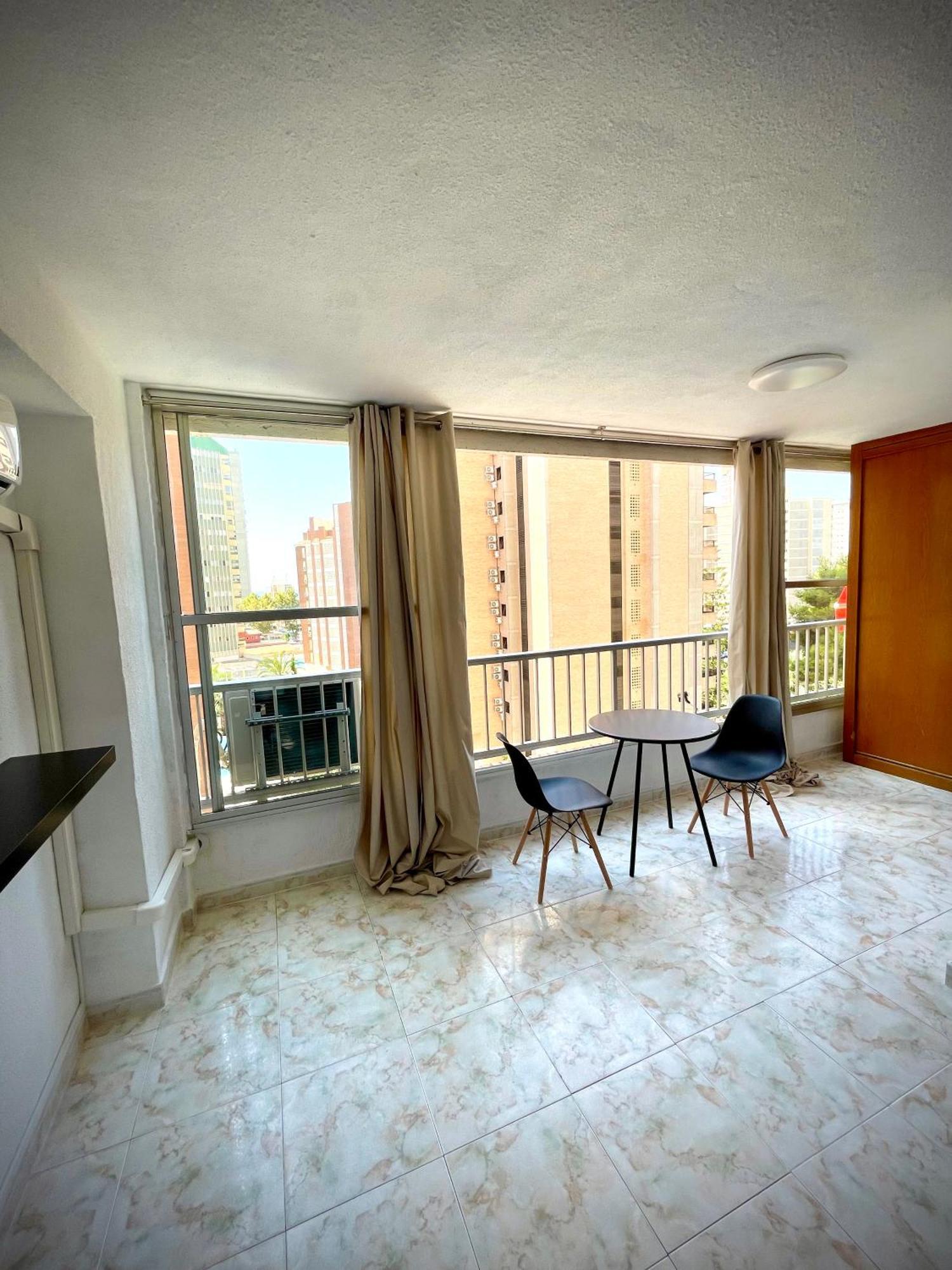 Apartment Wunderschoenes Fuer 4 Gaeste Mit Pool & Klima, Lage In Strandnaehe *