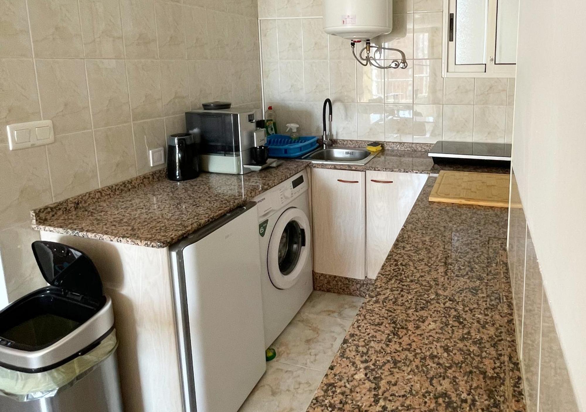 Wunderschoenes Fuer 4 Gaeste Mit Pool & Klima, Lage In Strandnaehe Apartment *